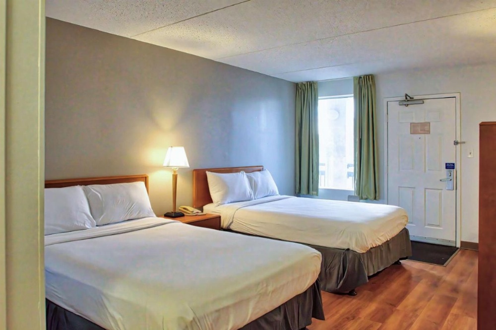 Room image 2